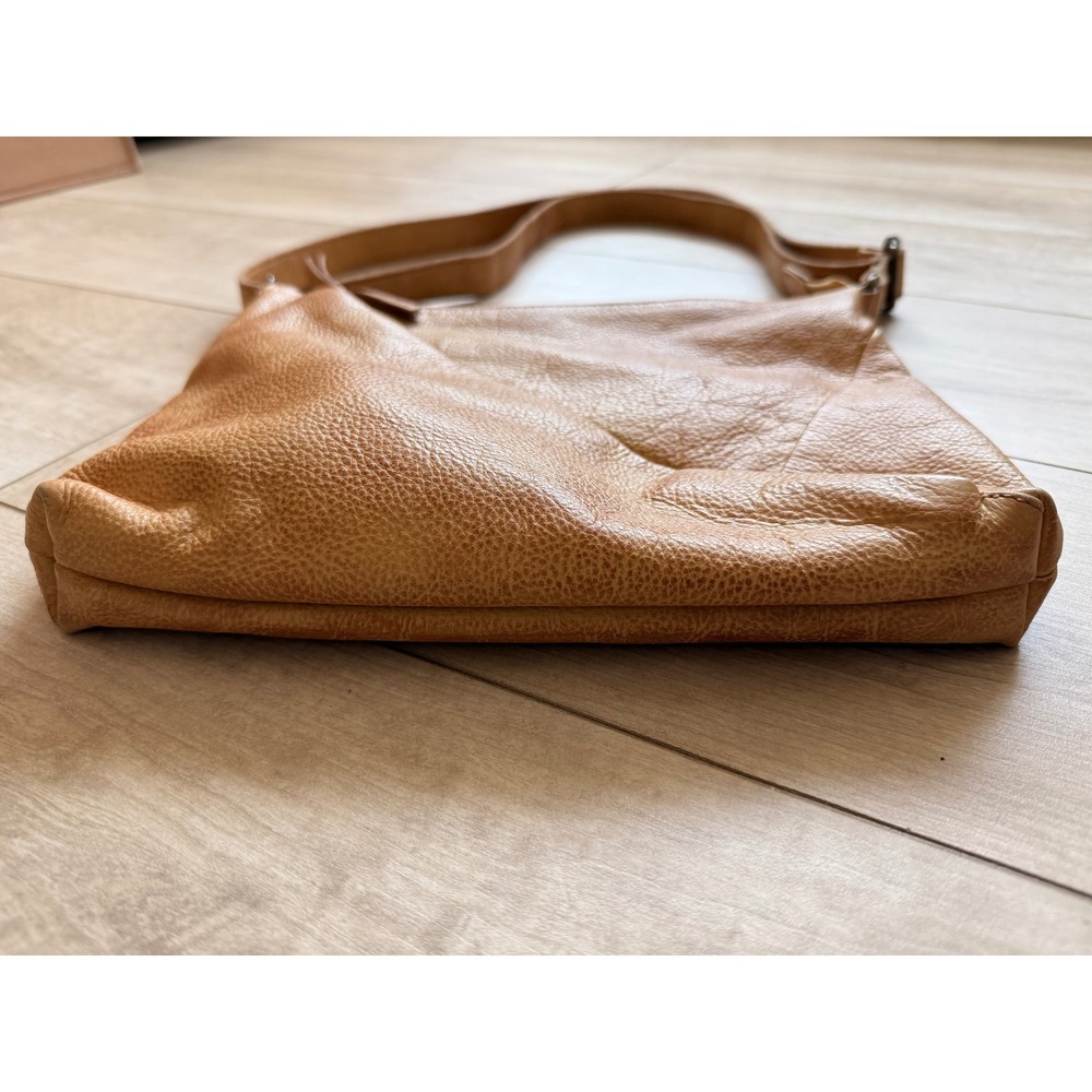 Rock Paper Scissors Pebbled Leather Crossbody Bag Asymmetrical Zip EUC - Picture 9 of 10